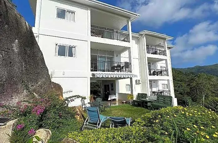 Creole Pearl Self Catering