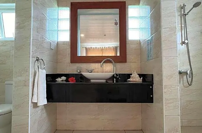 Creole Pearl Self Catering