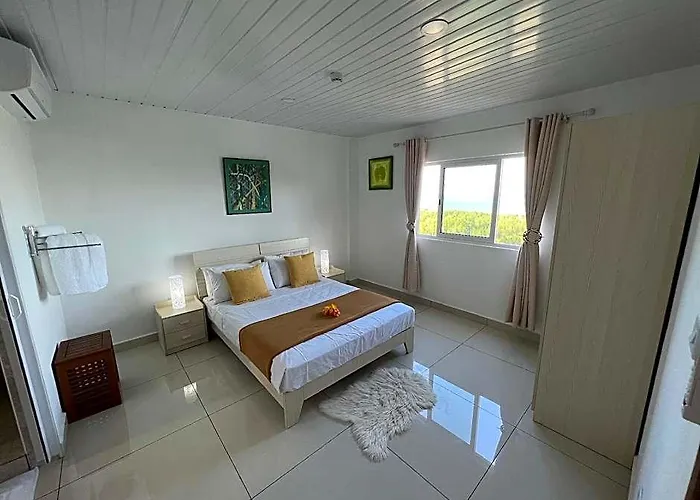 Hotel Creole Pearl Self Catering De Quincey Village